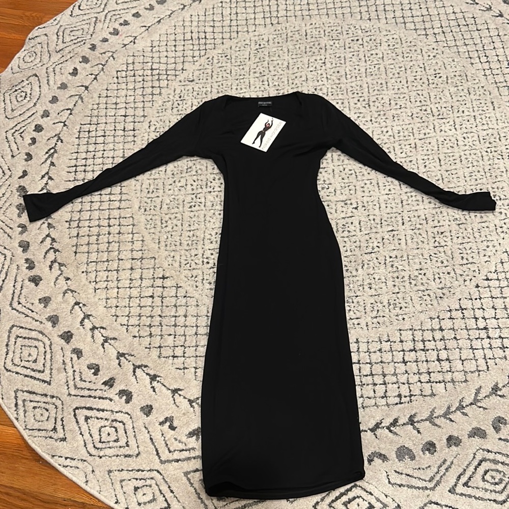 Naked Wardrobe In Too Deep V Neck Dress NWT